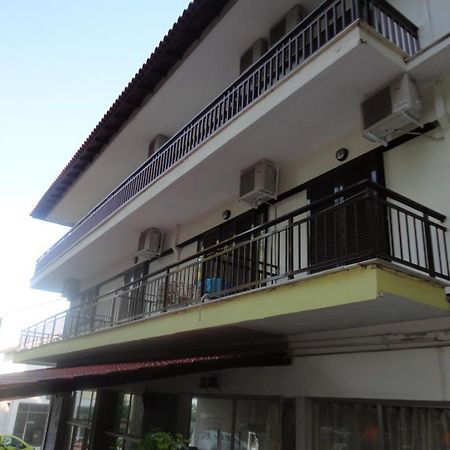 Chris Apartments Metamorfosi  Esterno foto